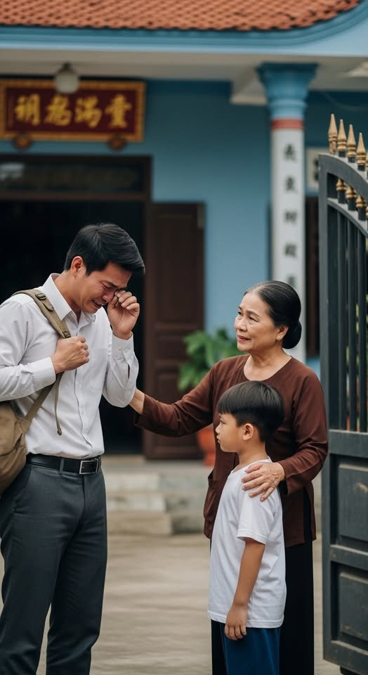 Chú tôi vừa ra t;ò, cả họ đều quay lưng, chỉ có mẹ tôi dang tay đón nhận