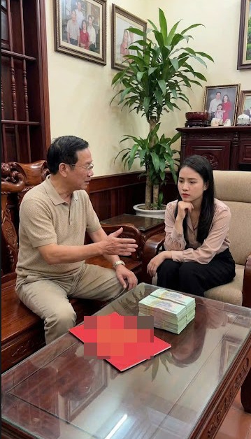 Nghe lời bố khuyên tôi đem 4 tỷ tiền hồi môn và căn nhà đi Công chứng tài sản trước khi cưới, chồng tôi hoàn toàn không hề hay biết,. Cho đến khi em gái chồng cưới…