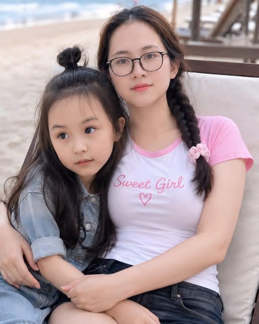 Chồng m::ấ;t 3 năm, tôi quyết định tái giá, ngày cưới, cứ thấy con g;á;i 6t níu áo mẹ không chịu đi cùng, tôi mới phát hiện ra bí mật độ::ng trời
